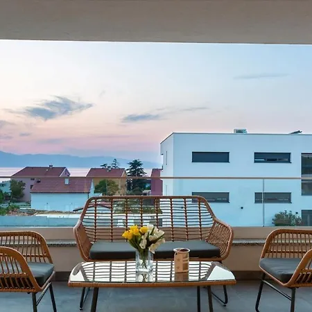 Larus * Sveti Anton (Krk)